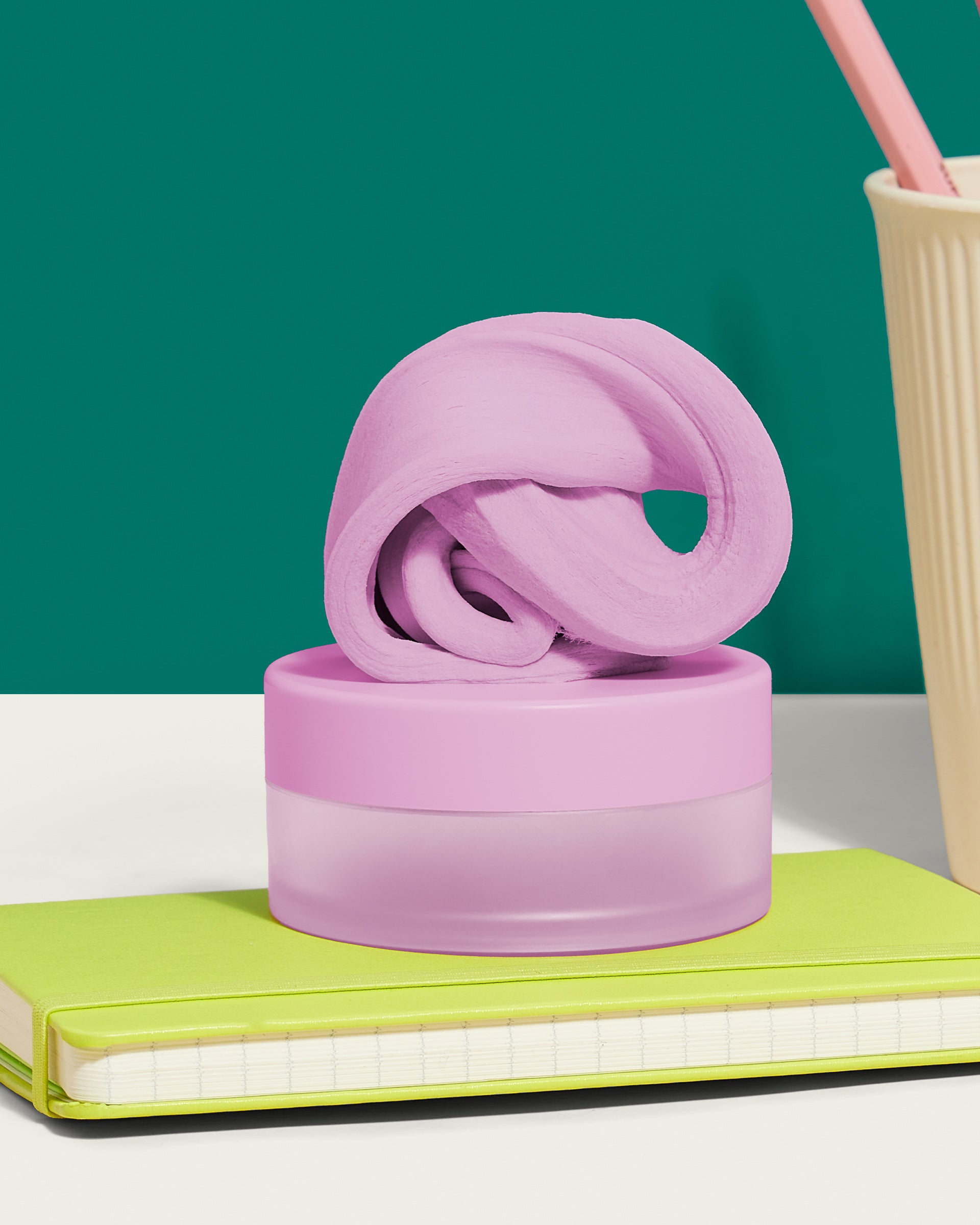 Blur Focus Putty - Image 6